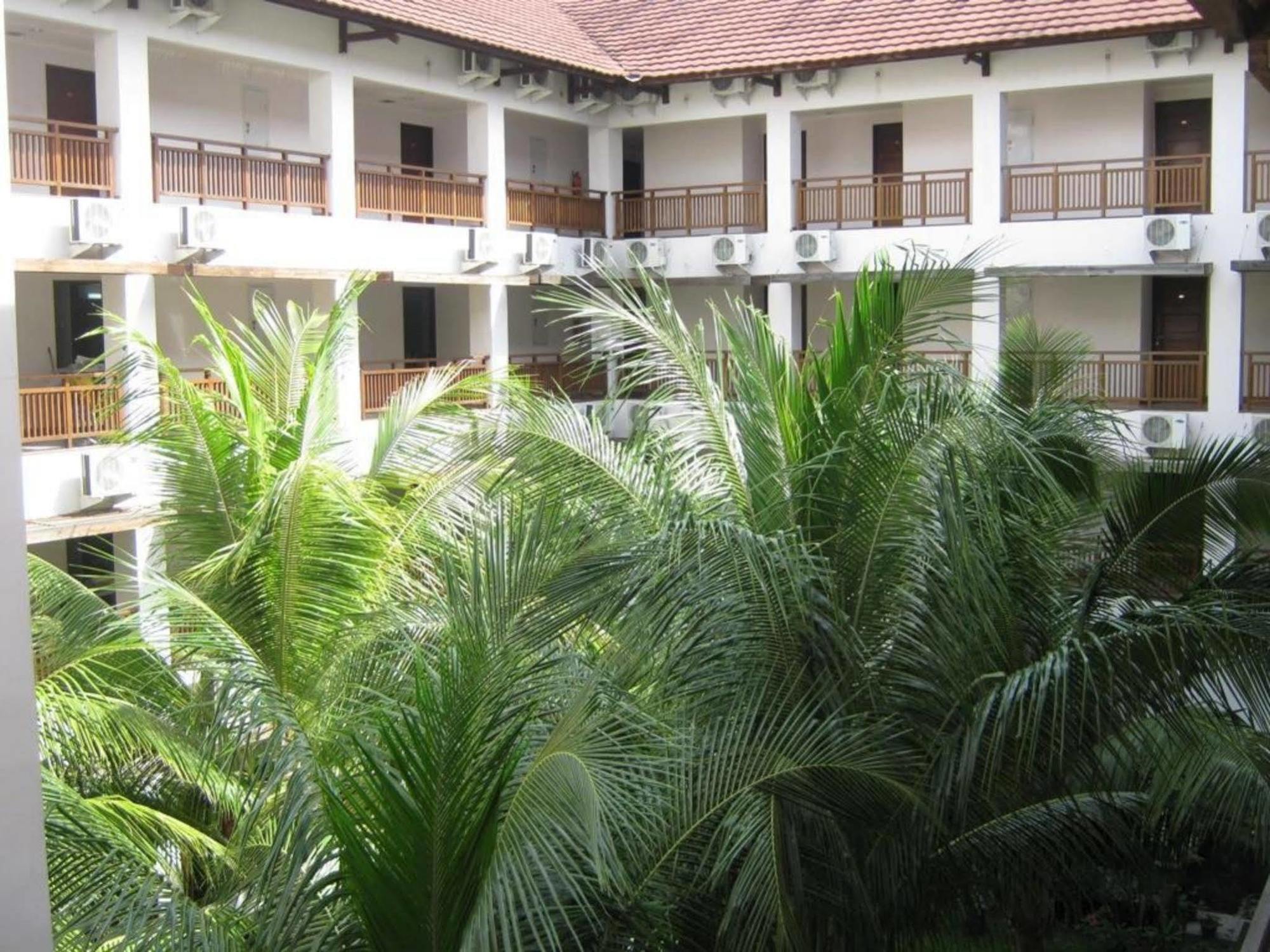 Oasis Atjeh Hotel Banda Aceh Zewnętrze zdjęcie